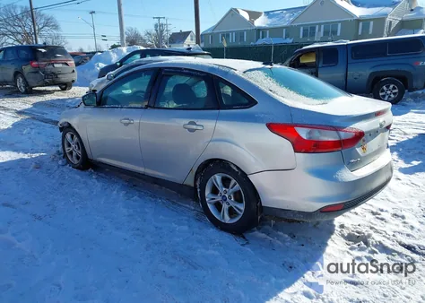 2013 Ford Focus Se z USA, uszkodzony, nr VIN 1FADP3F29DL199552